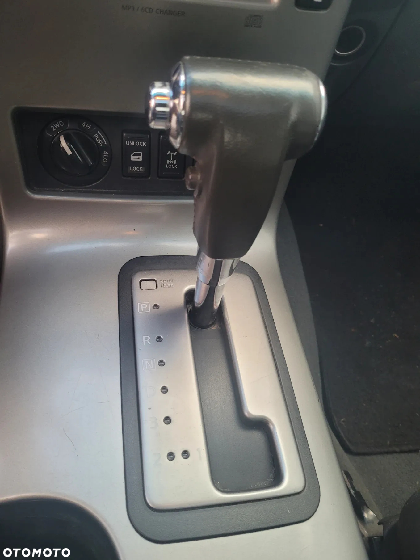 Nissan Navara DPF Autm Platinum - 17