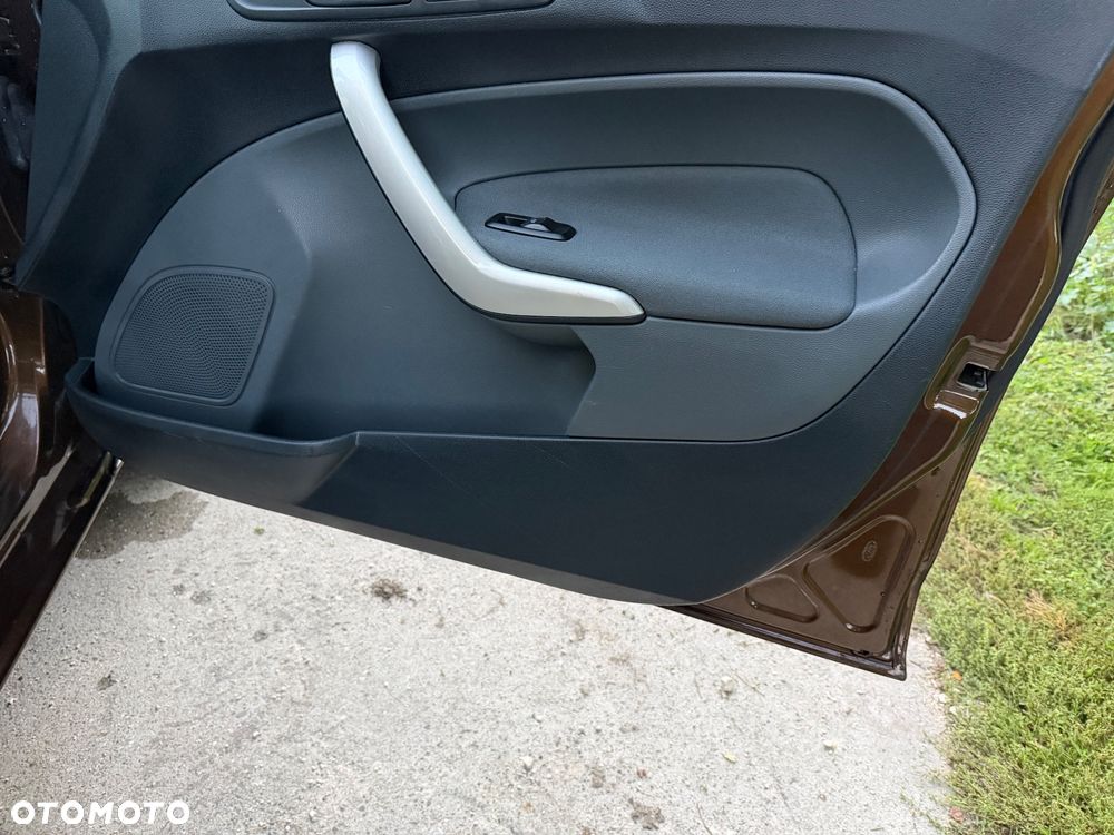 Ford Fiesta 1.4 Titanium EU5 - 17
