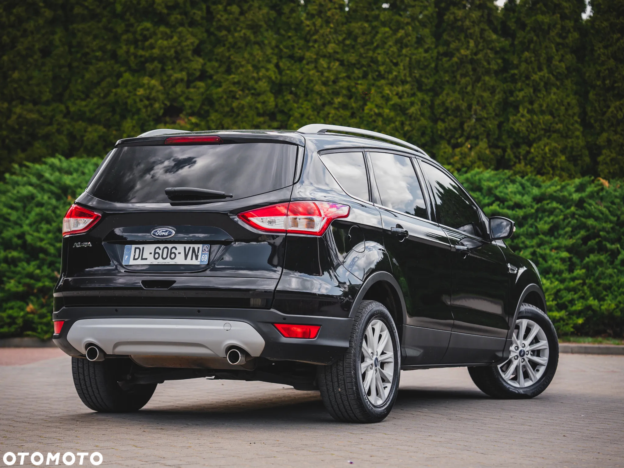 Ford Kuga 2.0 TDCi 2x4 Business Edition - 11