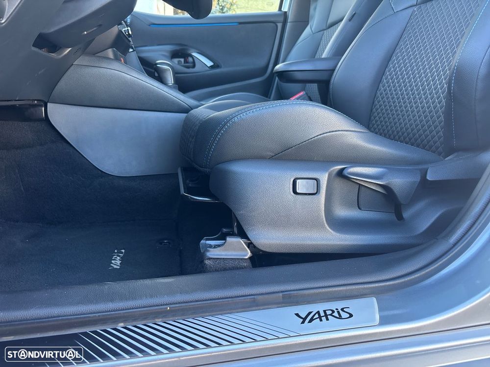 Toyota Yaris 1.5 HDF Premier Edition - 26