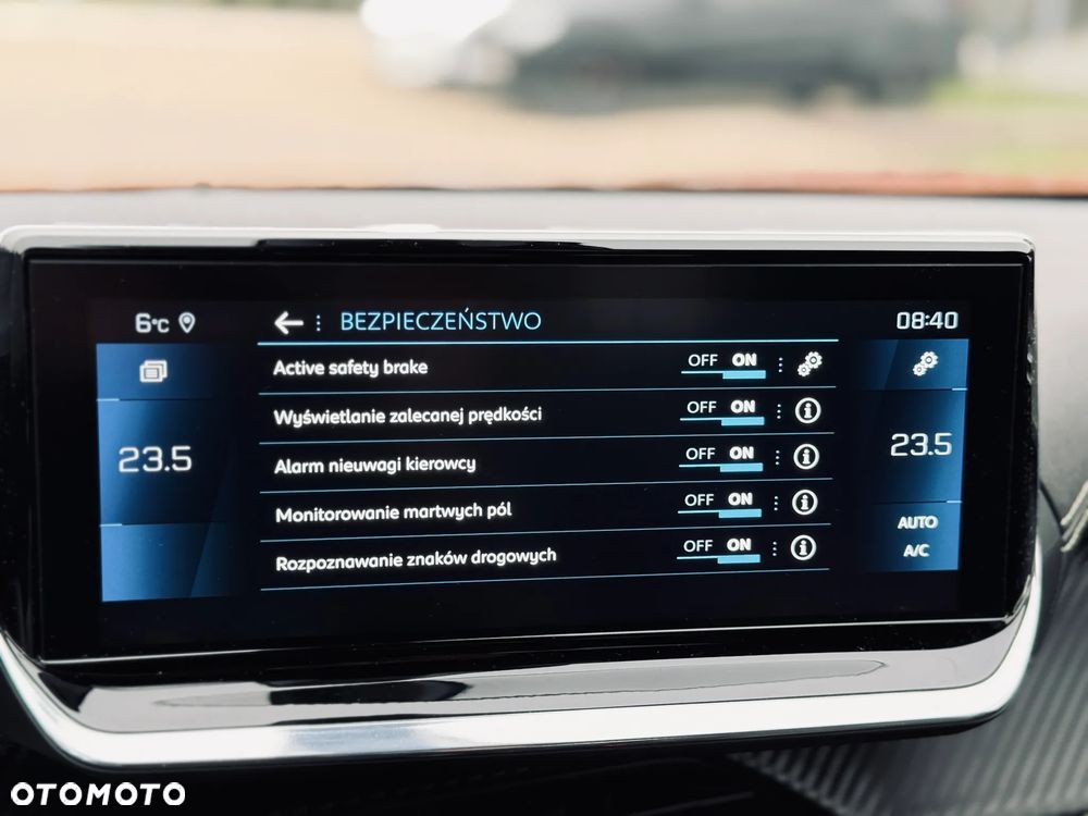 Peugeot 2008 1.5 BlueHDi GT Line S&S EAT8 - 33