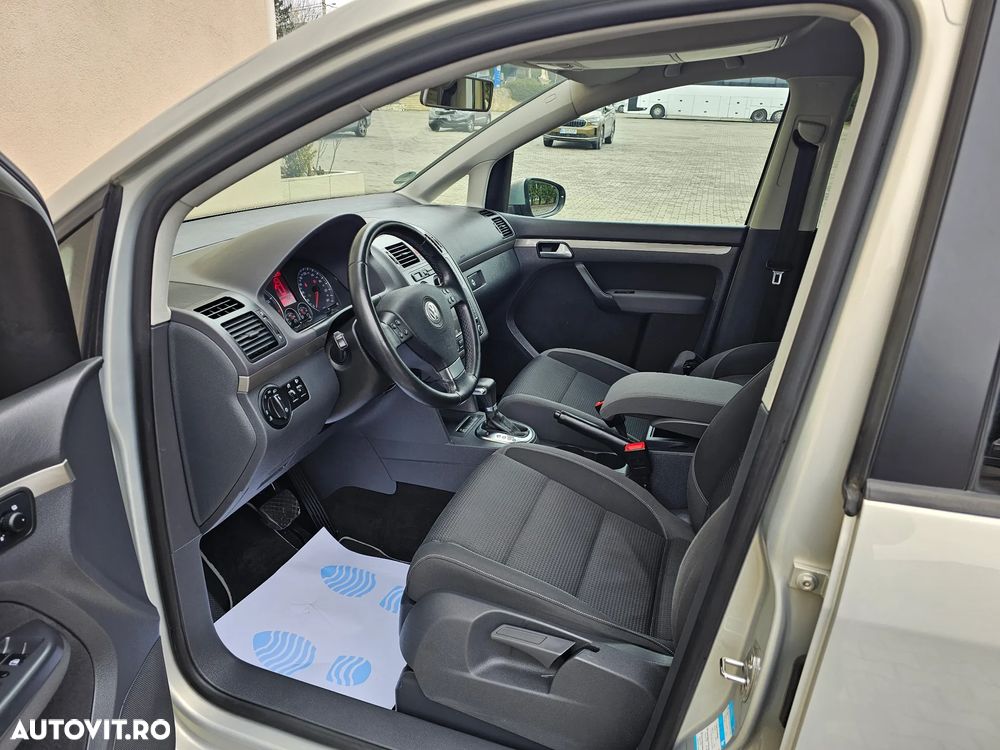 Volkswagen Touran 1.4 TSI DSG Freestyle - 20
