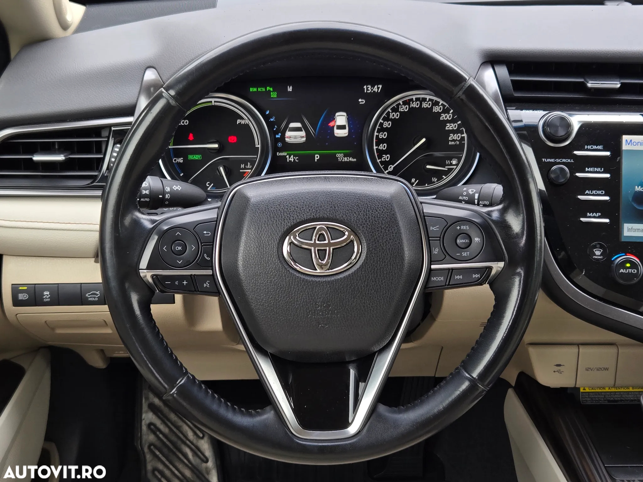 Toyota Camry 2.5 Hybrid Exclusive - 9