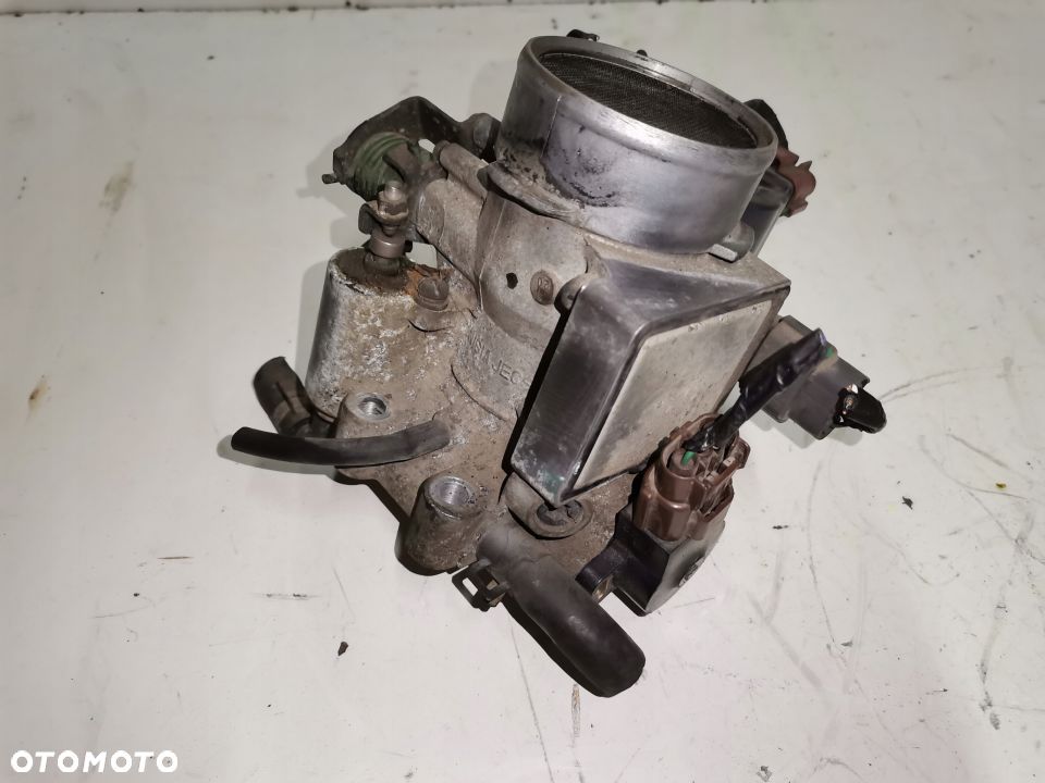 PRZEPUSTNICA SILNIK KOROWY MICRA K11 1.0 1.3 - 2