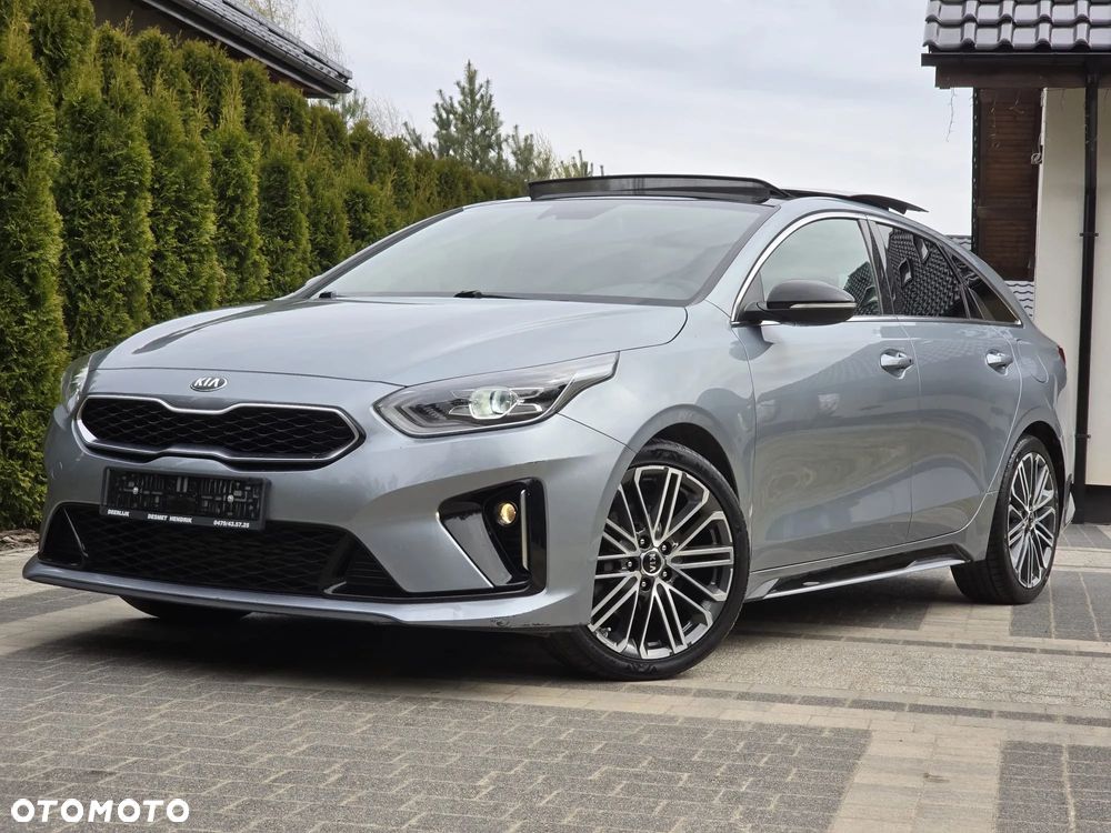 Kia ProCeed 1.6 CRDi DCT7 SCR GT LINE - 4