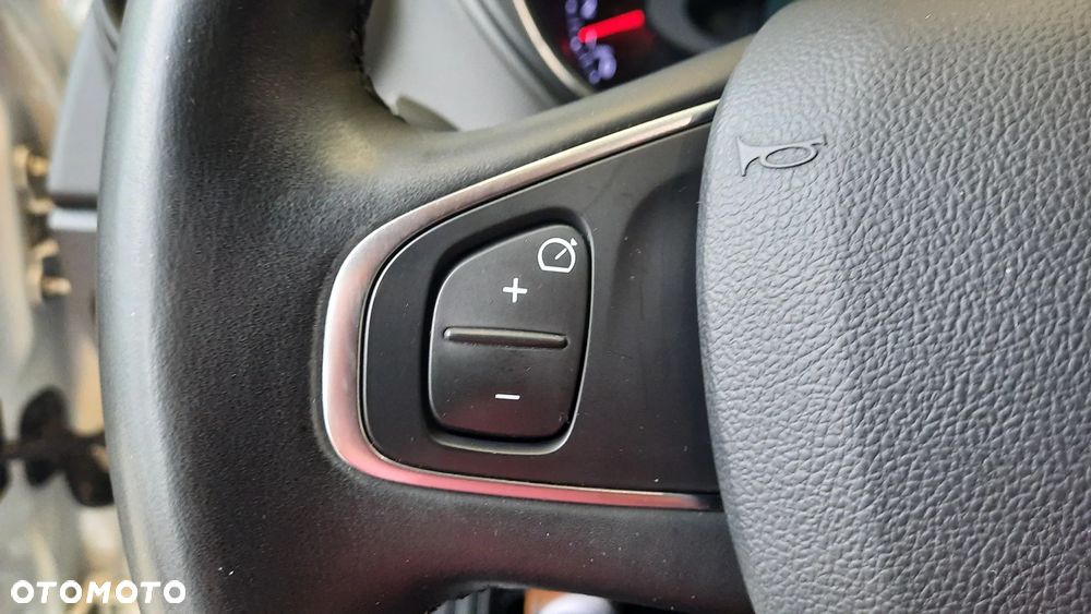 Renault Captur (ENERGY) TCe 90 INTENS - 18