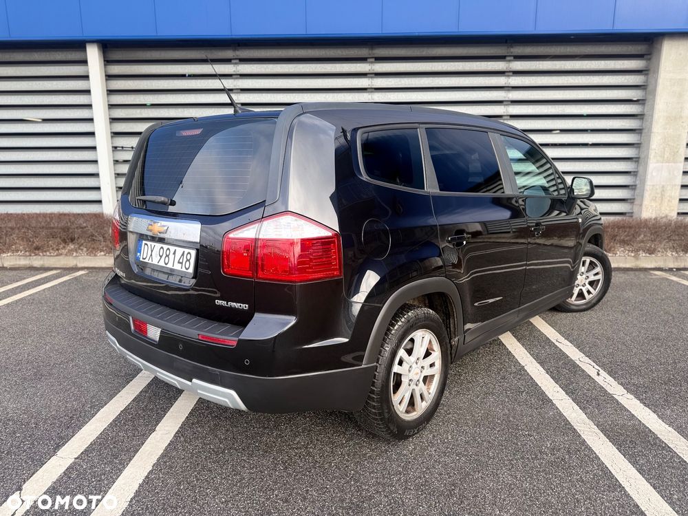 Chevrolet Orlando - 25