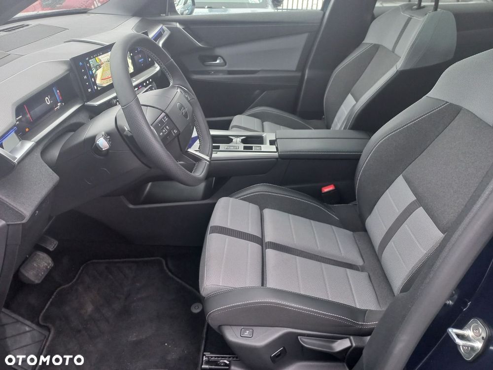 Opel Grandland 1.2 T mHEV GS S&S eDTC6 - 9