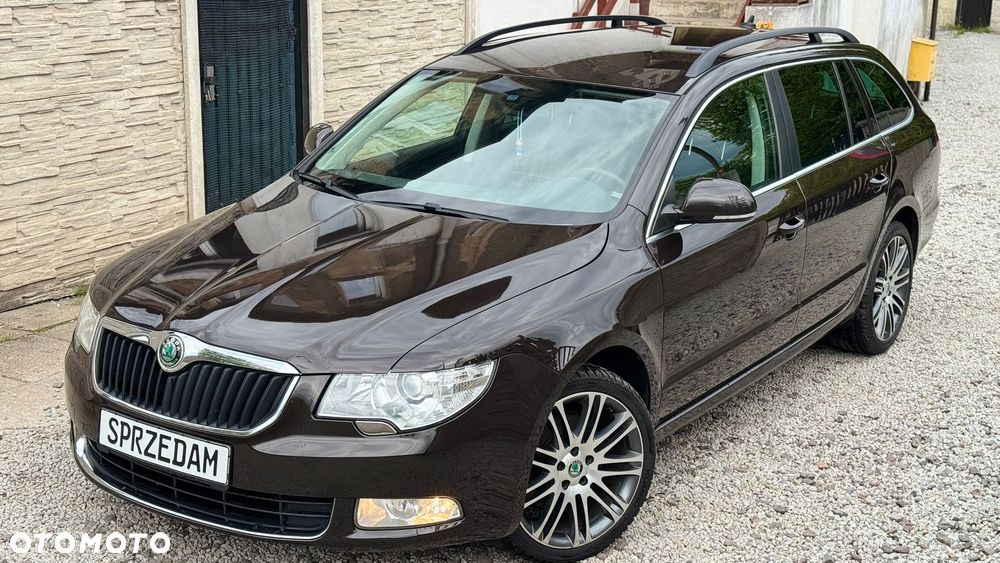 Skoda Superb 2.0 TDI DSG Exclusive - 5