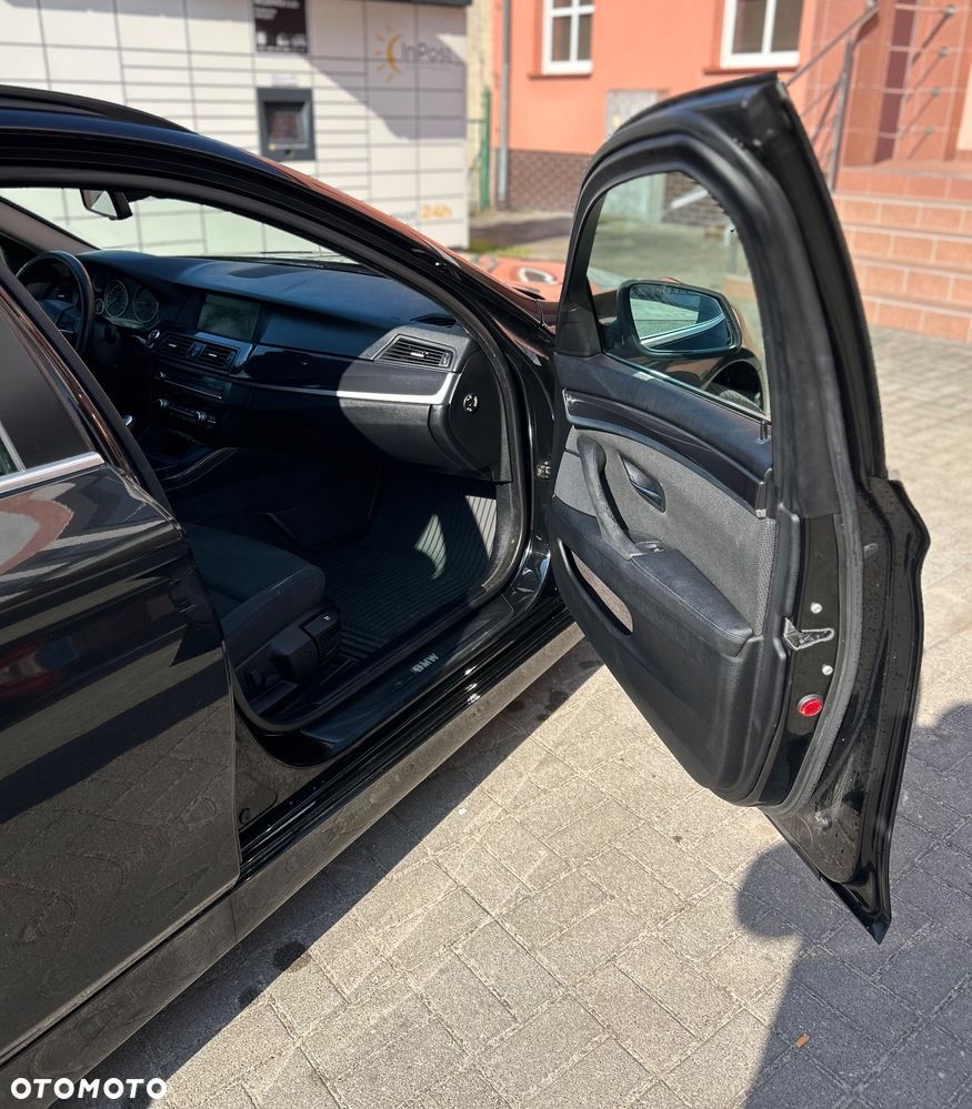 BMW Seria 5 520d - 11