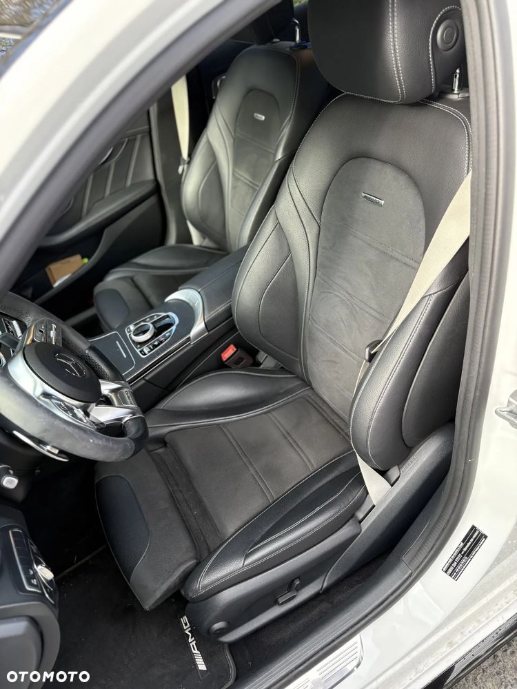 Mercedes-Benz Klasa C AMG 63 S AMG Speedshift MCT 9G - 13