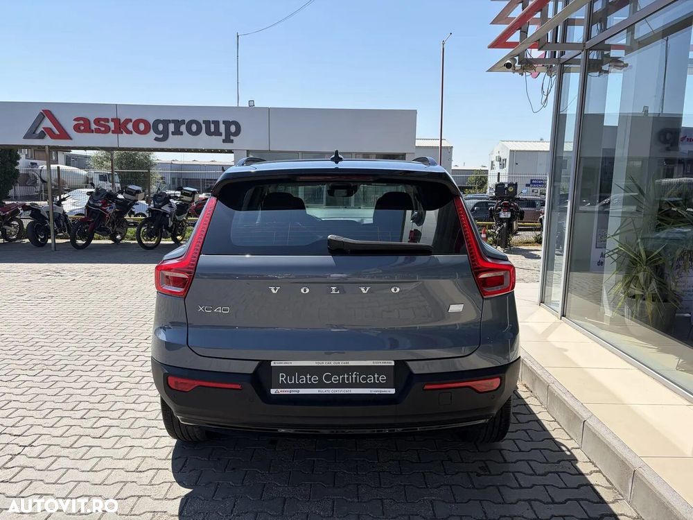 Volvo XC 40 - 6