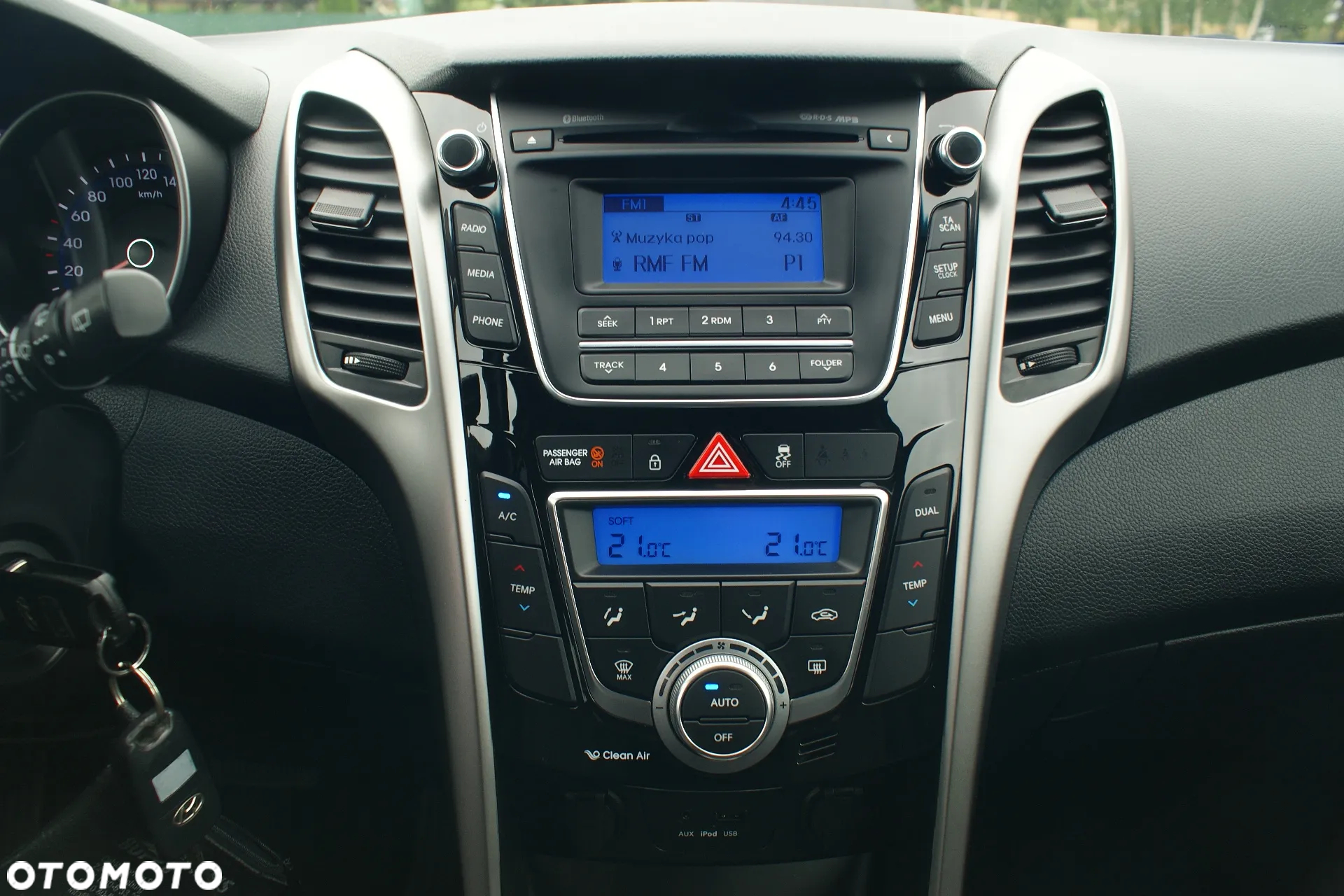 Hyundai i30 i30cw 1.6 Automatik Style - 11