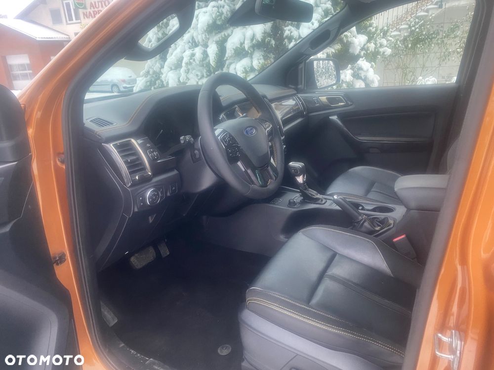 Ford Ranger 2.0 EcoBlue 4x4 DC Wildtrak - 4