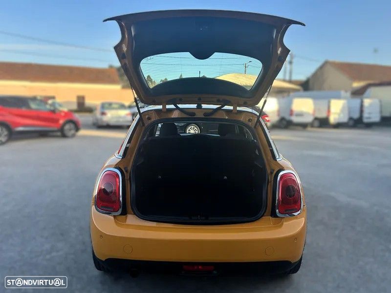 MINI 5 Portas One D - 26