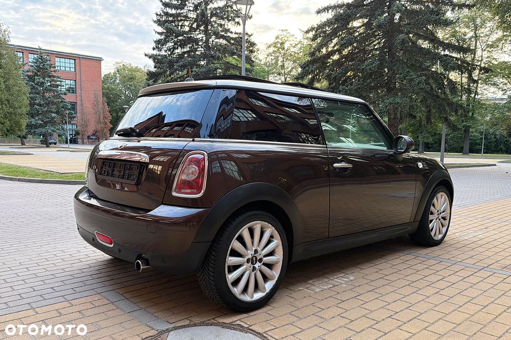 MINI Cooper 50 Mayfair - 14
