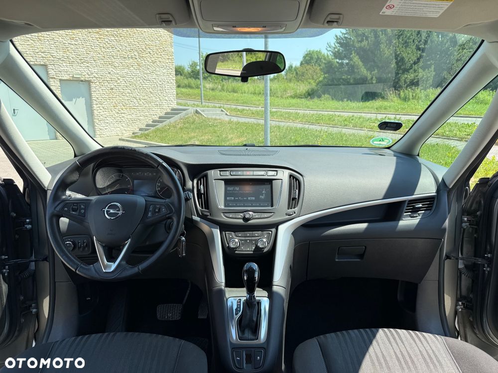 Opel Zafira 2.0 D (CDTI) Automatik Innovation - 19