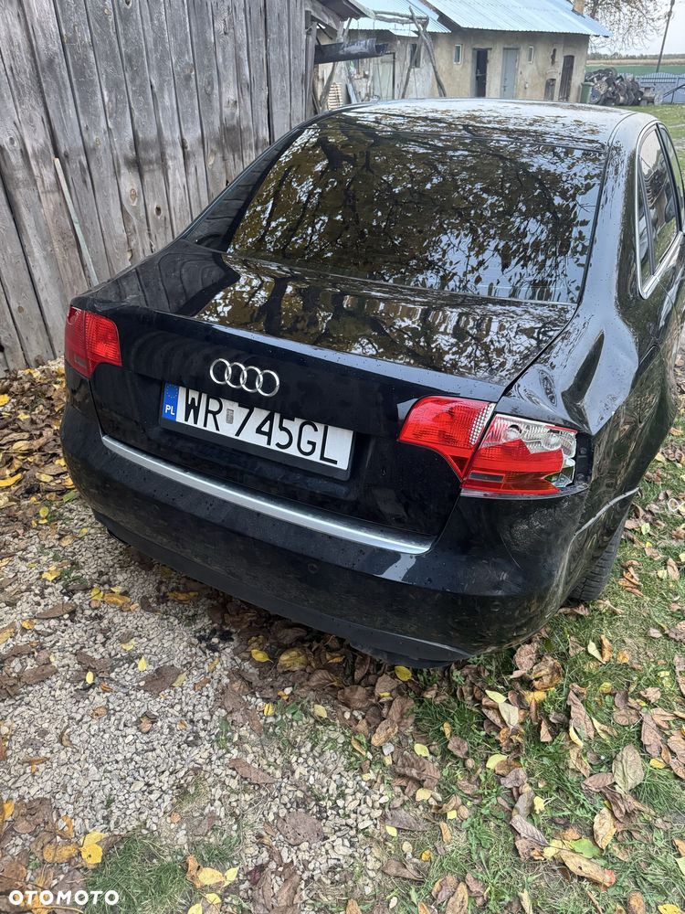 Audi A4 Limousine - 5