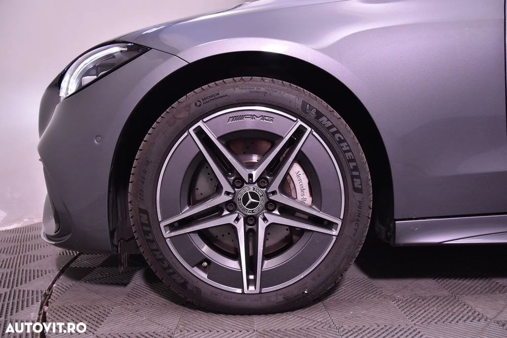 Mercedes-Benz C 300 e 9G-TRONIC AMG Line - 13
