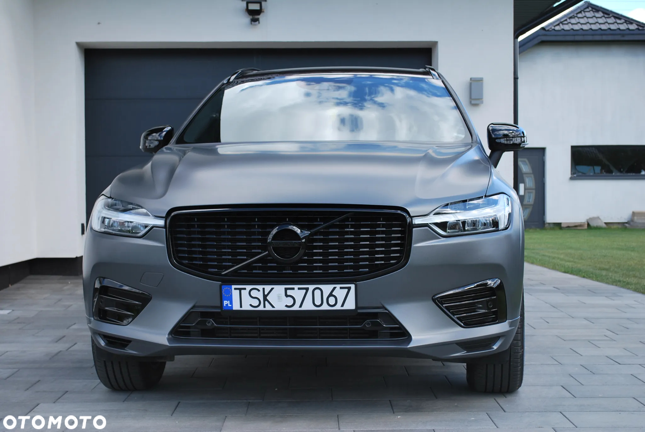 Volvo XC 60 T5 AWD R-Design - 4