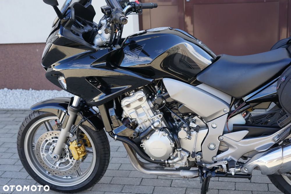 Honda CBF - 27