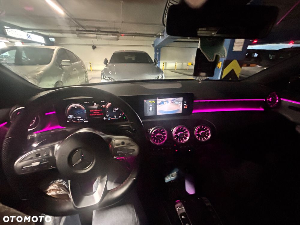 Mercedes-Benz CLA 200 7G-DCT - 16