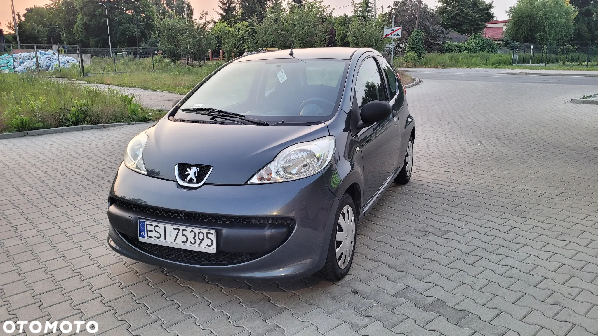 Peugeot 107 1.0 Trendy - 6