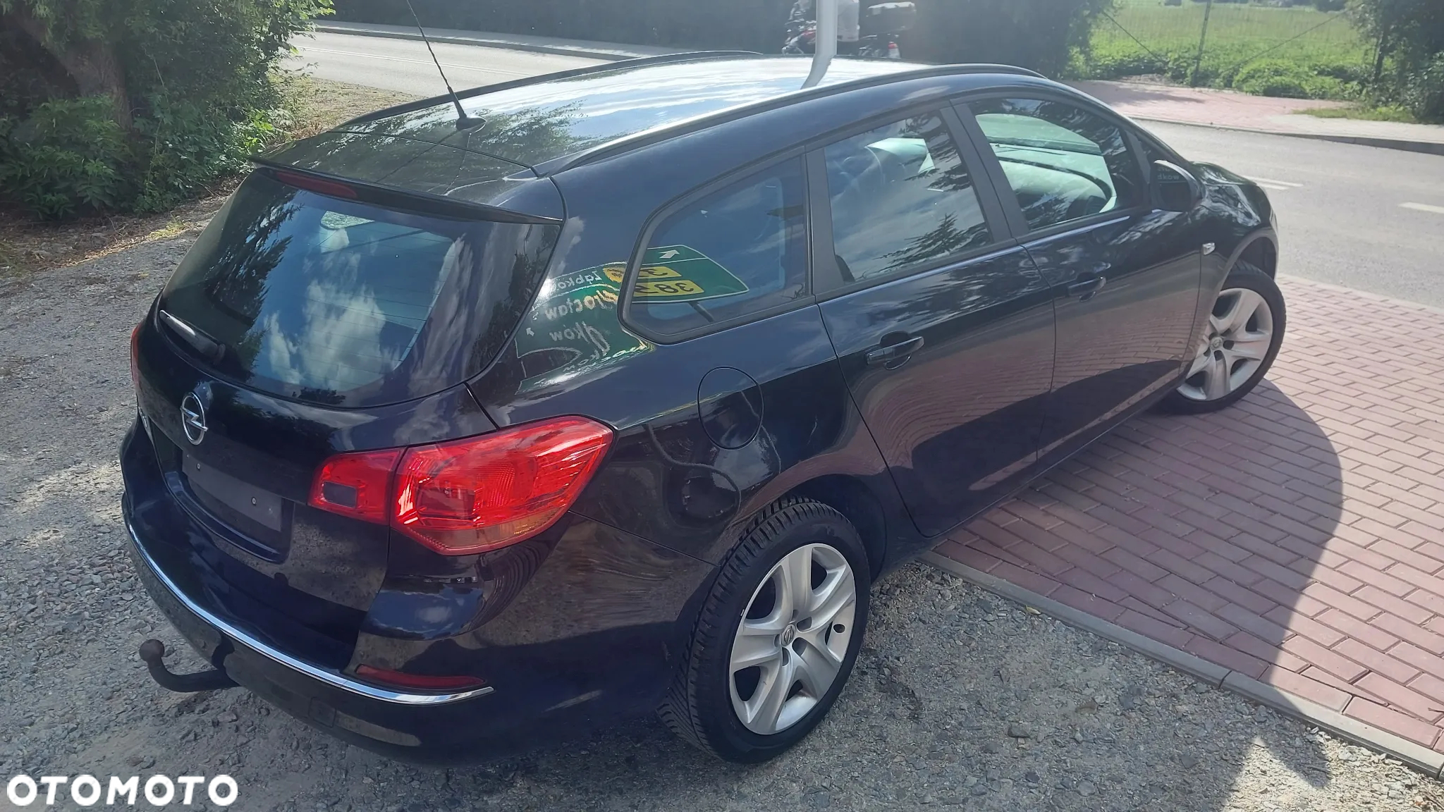 Opel Astra IV 1.4 T Enjoy - 2
