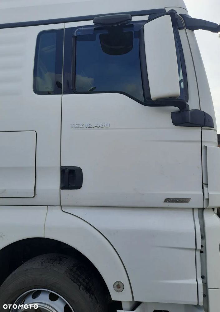 ^ MAN TGX EURO 6 LIFT 2019r DRZWI PRAWE BIAŁE KOMPLETNE - 1
