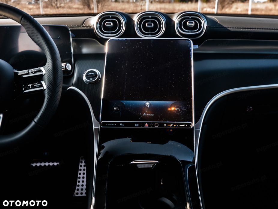 Mercedes-Benz GLC - 11