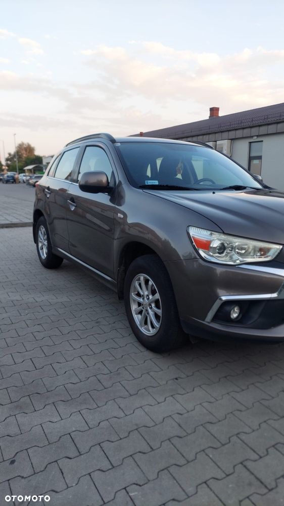 Mitsubishi ASX - 2