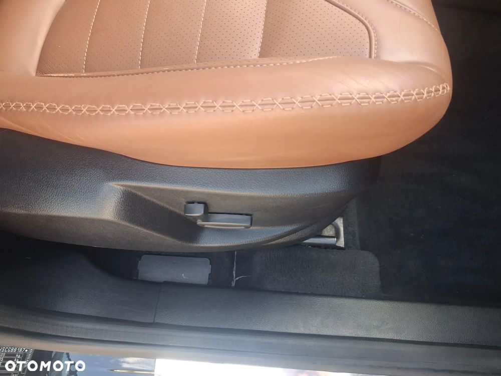Ford S-Max - 18