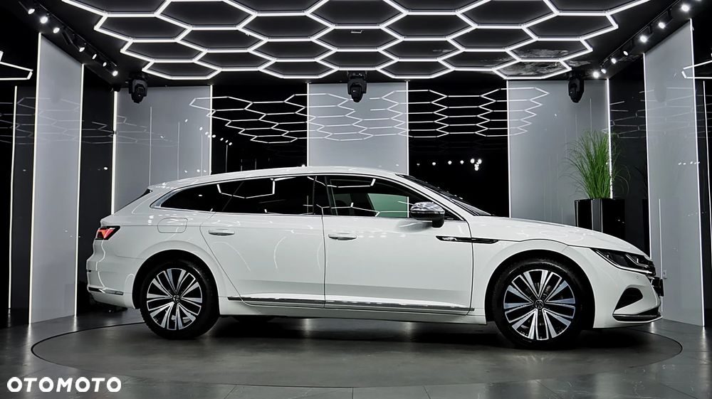 Volkswagen Arteon 2.0 TDI SCR Elegance DSG - 13