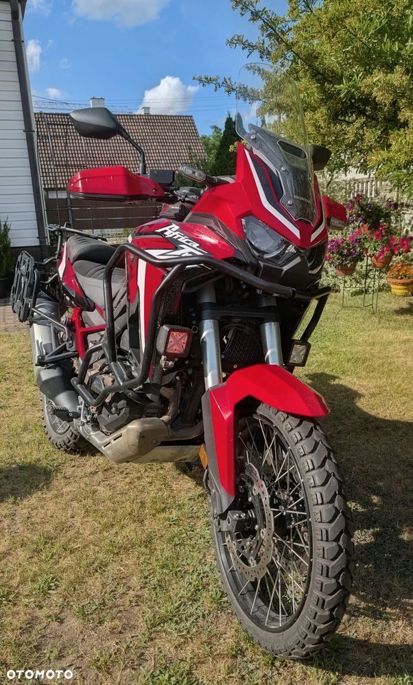 Honda CRF - 9
