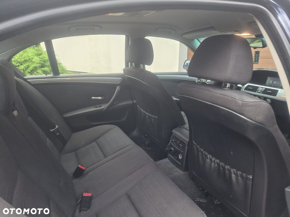 BMW Seria 5 520d - 18