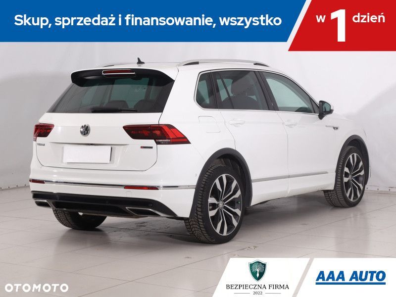 Volkswagen Tiguan - 7
