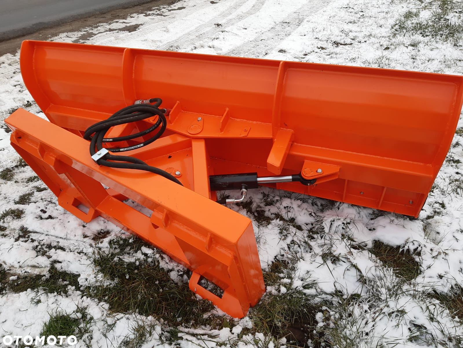 PŁUG DO ŚNIEGU 250 cm do ładowarki New Holland, JCB, Claas, CAT, Case, Manitou - 4