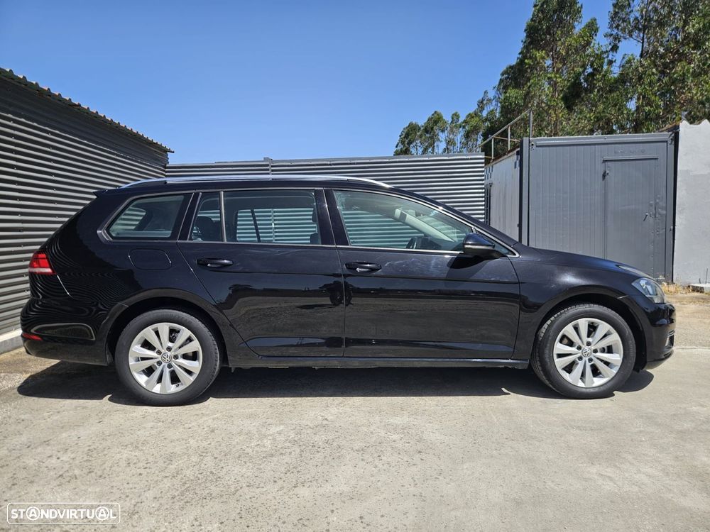 VW Golf Variant 1.6 TDi Confortline - 8