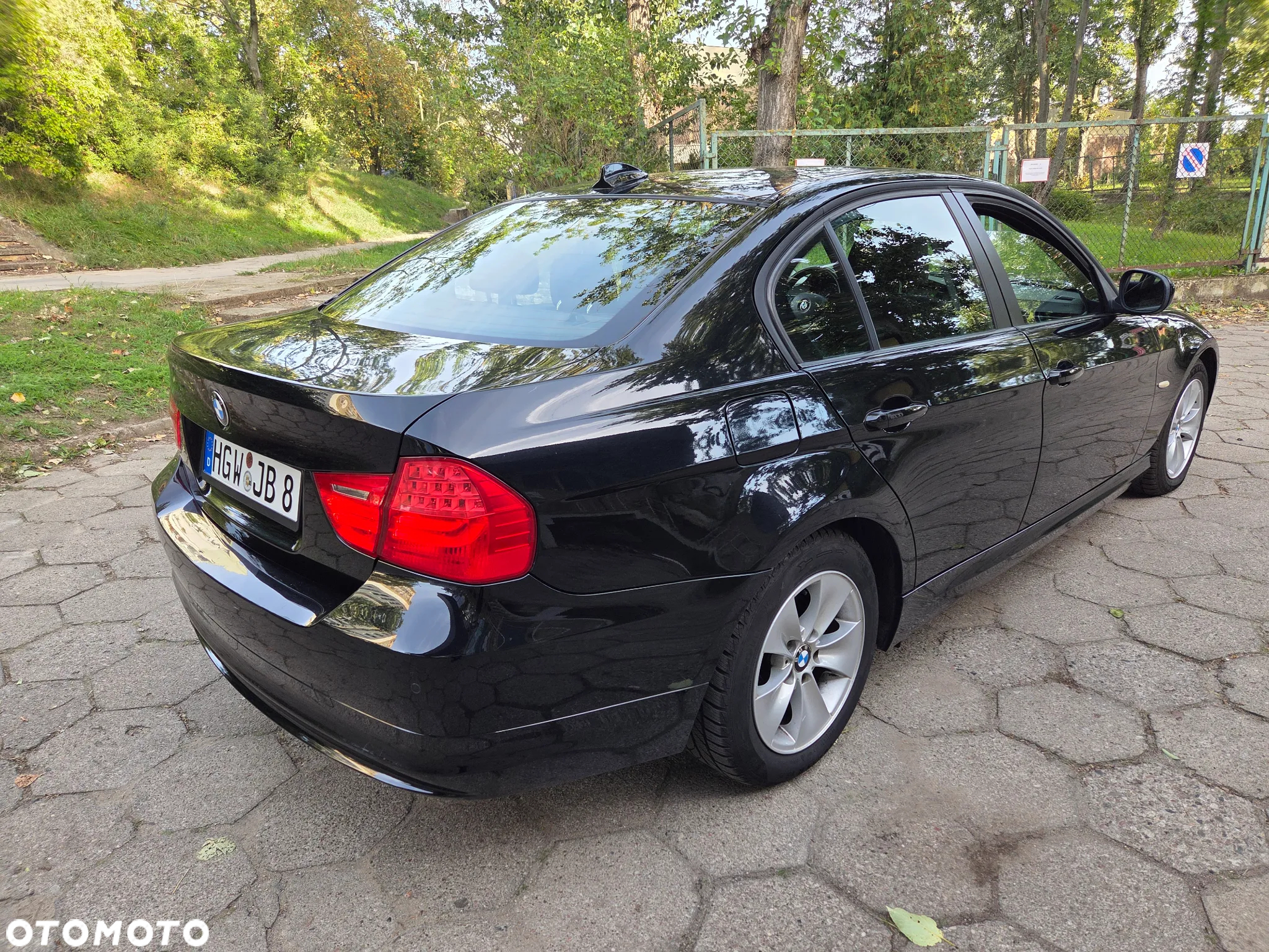 BMW Seria 3 318i - 3