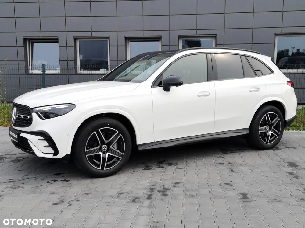 Mercedes-Benz GLC 200 4Matic 9G-TRONIC AMG Line Advanced - 3