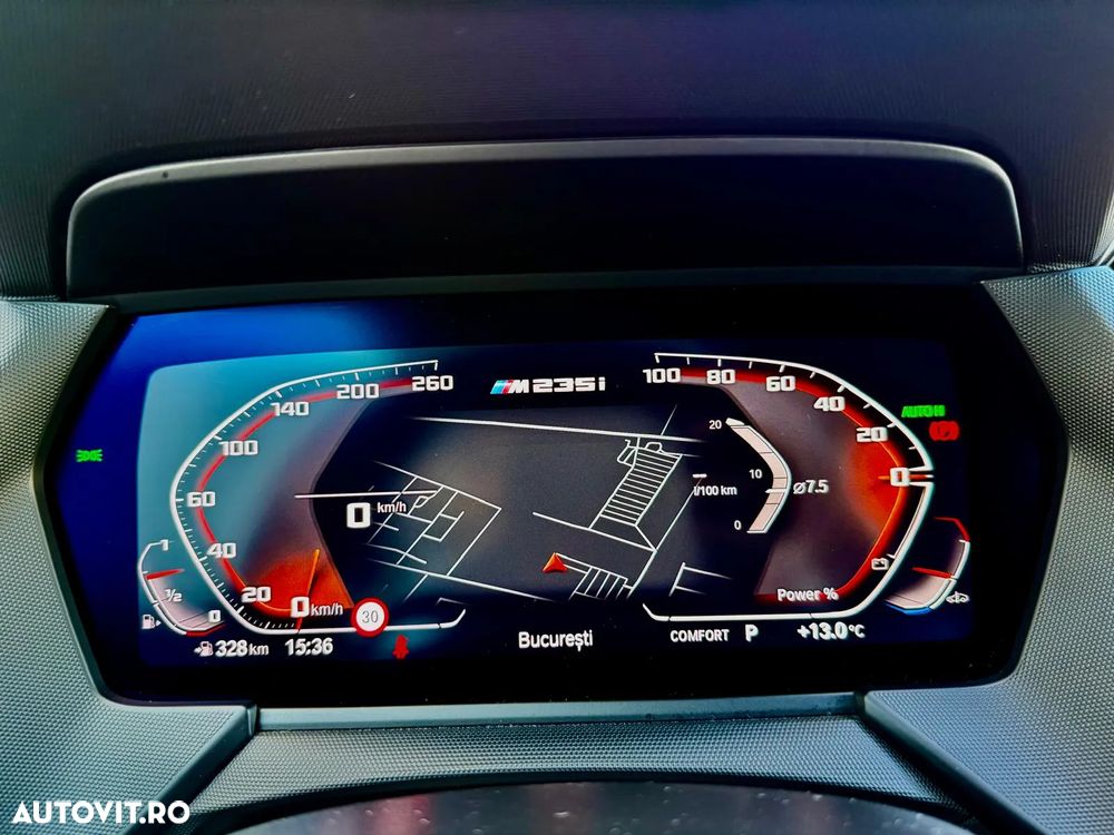 BMW M2 M235i xDrive - 30