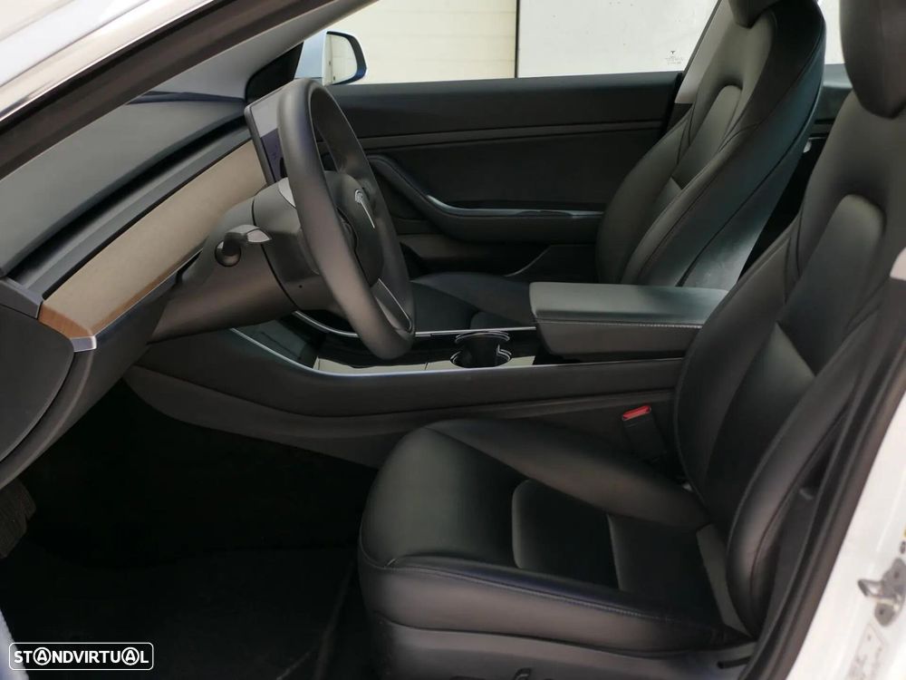 Tesla Model 3 Standard Range Plus RWD - 25