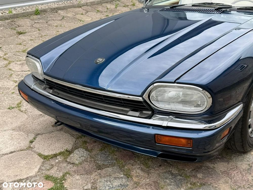 Jaguar XJS - 12