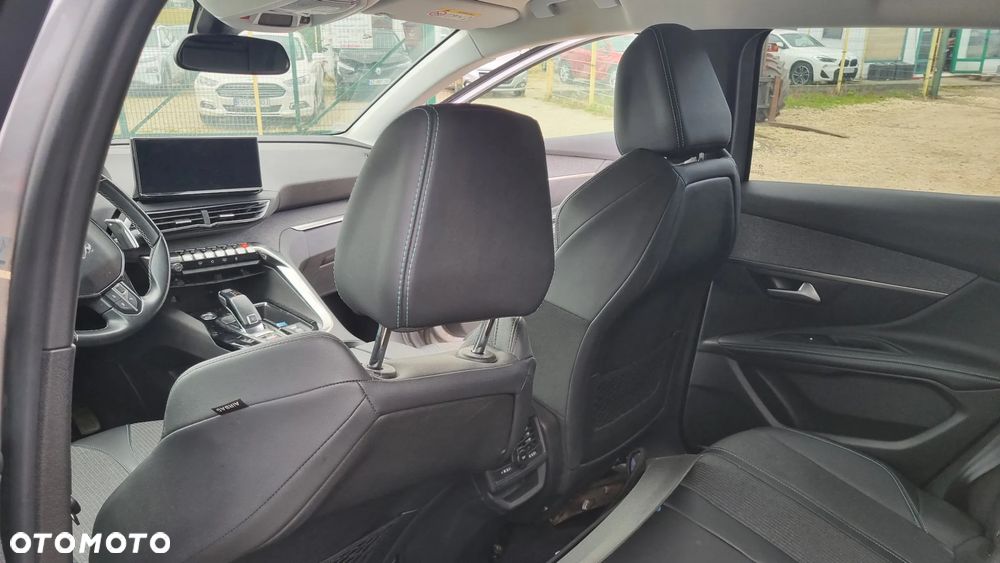 Peugeot 3008 BlueHDi 130 Stop & Start EAT8 Allure - 26