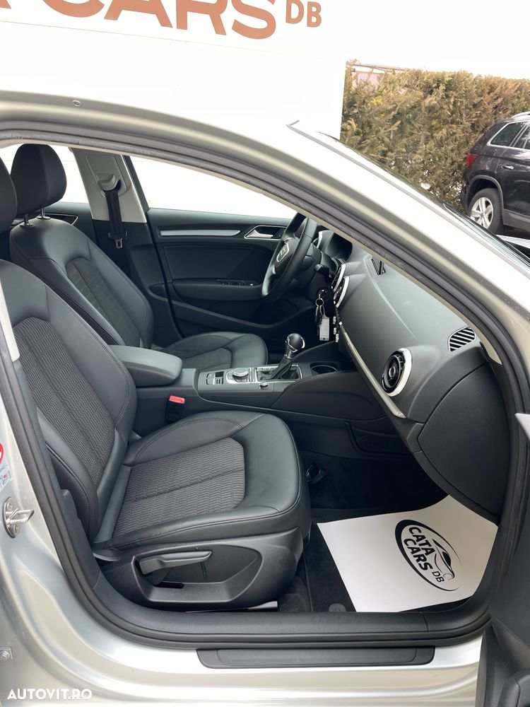 Audi A3 1.4 TFSI Stronic Ambition - 23