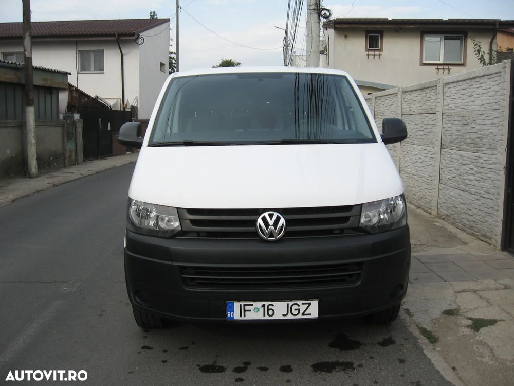 Volkswagen Transporter - 1