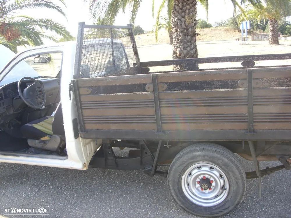 VW Taro - 4
