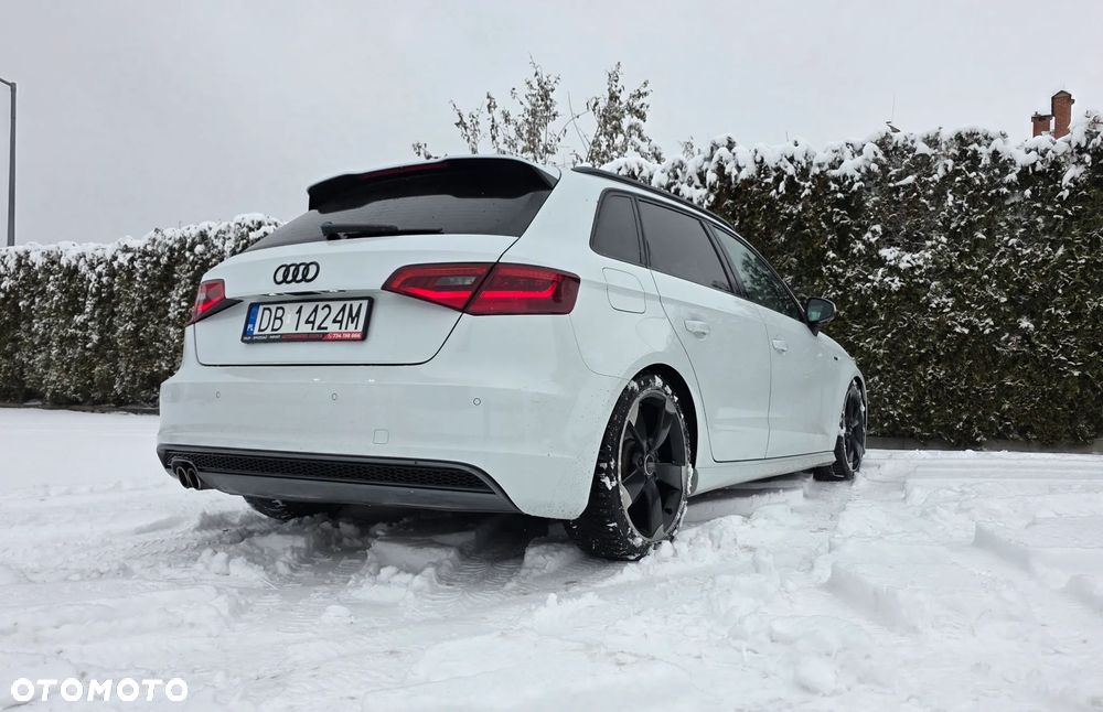 Audi A3 Sportback 2.0 TDI S tronic Ambition - 8