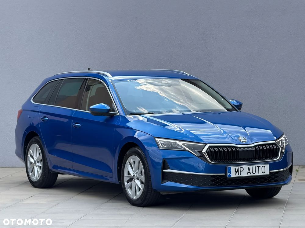 Skoda Octavia 1.5 TSI mHEV Selection DSG - 3