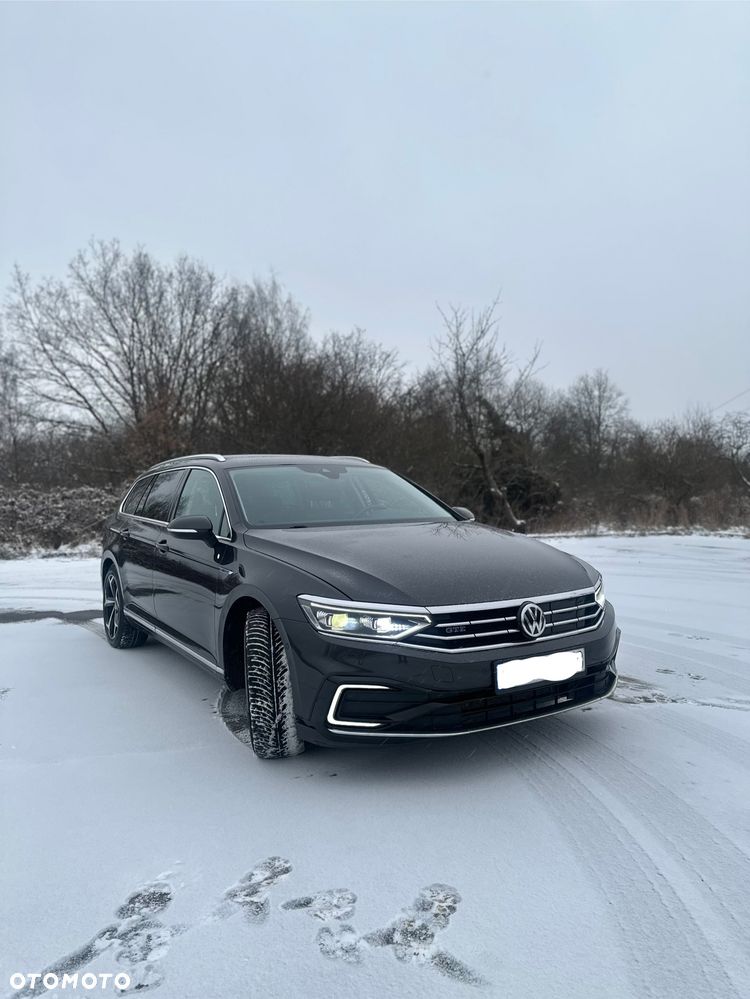 Volkswagen Passat 1.4 TSI DSG BlueMotion Technology Exclusive - 4